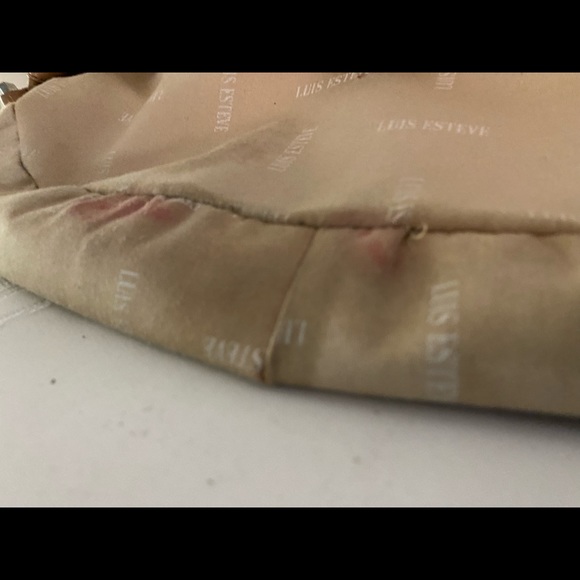 Tan genuine leather ladies handbag Luis Esteve made in Spain.Wide shoulder strap - Picture 15 of 16